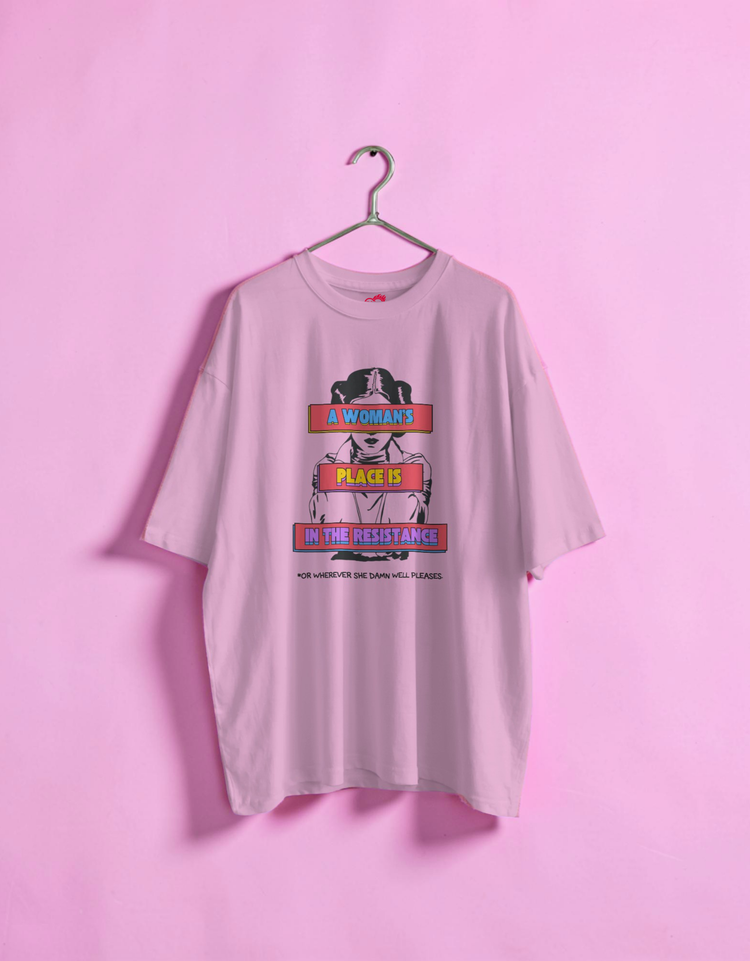 A Woman's place is in the Resistance | T-shirt